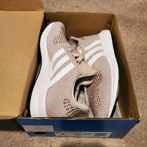 Women's Adidas Sneakers